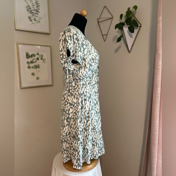 L*SPACE Valentina Dress in Stone Steps SIZE Medium EUC!! - Picture 9 of 13